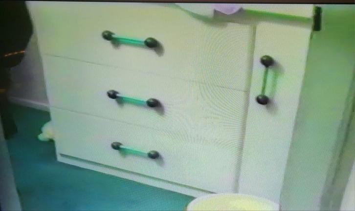 Commode / kast met bijpassende wandplank, Kinderen en Baby's, Kinderkamer | Commodes en Kasten, Gebruikt, 90 tot 105 cm, 100 cm of meer