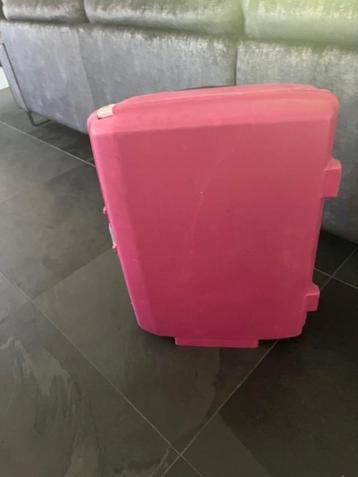 te koop koffer fuchsia american tourist circa 70x45 beschikbaar voor biedingen