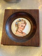 Oud Limoge lijstje: porseleinen portret, Antiek en Kunst, Curiosa en Brocante, Ophalen of Verzenden