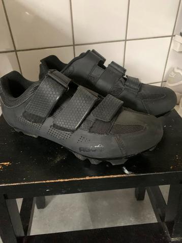 Fietsschoenen mt 43 beschikbaar voor biedingen