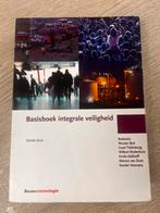 Basisboek integrale veiligheid, Maatschappij en Samenleving, Ophalen of Verzenden, Zo goed als nieuw, Nederland
