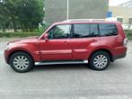 Young Timer Mitsubishi Pajero 3.2 Di-d LWB AUT 2008 Rood 1e, Auto's, Mitsubishi, Automaat, Zwart, 4 cilinders, 7 stoelen