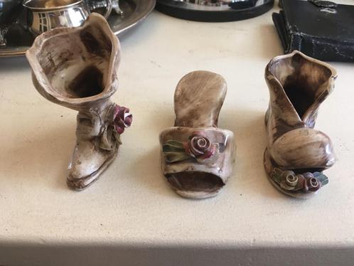 3 stuks Italiaanse Capodimonte porselein schoentjes zie foto, Antiek en Kunst, Antiek | Porselein, Ophalen
