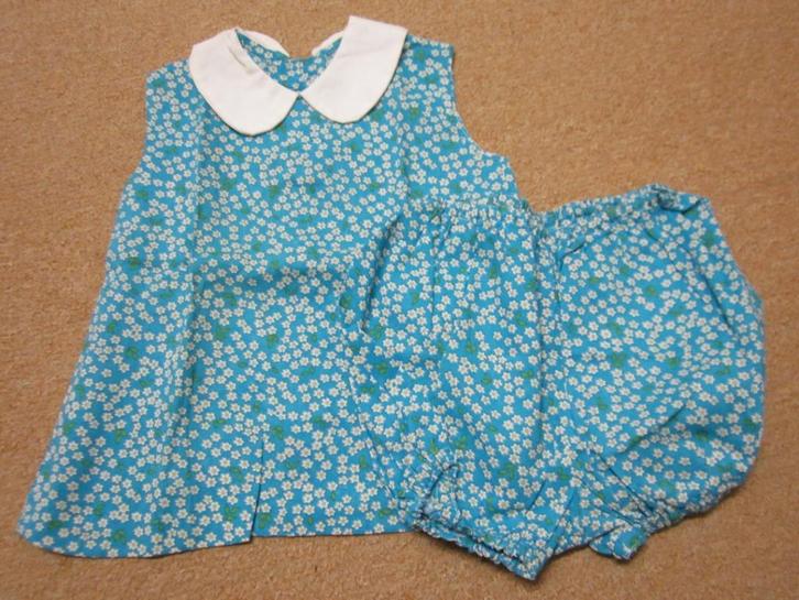 baby kleertjes, Kinderen en Baby's, Babykleding | Baby-kledingpakketten, Zo goed als nieuw, Overige maten, Ophalen of Verzenden