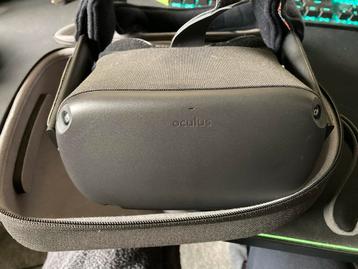 Oculus Quest 1 64GB + Accessoires beschikbaar voor biedingen