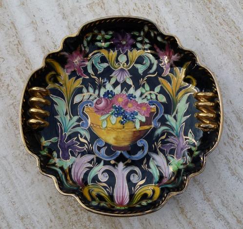 H. Bequet Quaregnon Super Fruit schaal, Antiek en Kunst, Antiek | Keramiek en Aardewerk, Ophalen of Verzenden