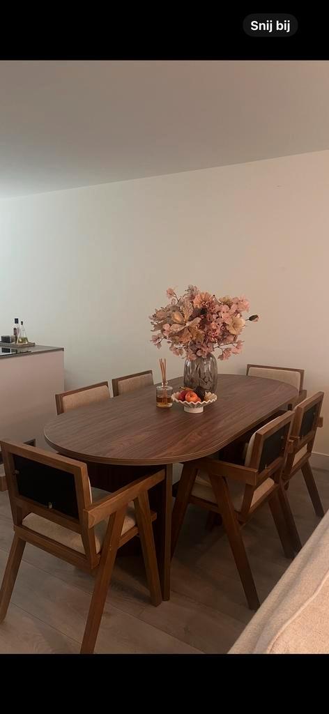 Walnoot eettafel + 6 stoelen, Huis en Inrichting, Tafels | Eettafels, Zo goed als nieuw, 100 tot 150 cm, 150 tot 200 cm, Vijf personen of meer