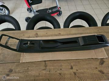 Middenconsole Porsche 964 ('88-'94) beschikbaar voor biedingen