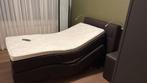 Elektrisch verstelbaar AVEK bed met verlichting, Eenpersoons, Bruin, Ophalen of Verzenden, Zo goed als nieuw