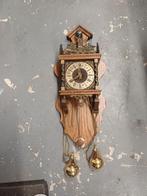 Antieke Wandklok met Gewichten, Antiek en Kunst, Antiek | Klokken, Ophalen of Verzenden