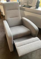 Moderne Relaxstoel, fauteuil, Huis en Inrichting, Fauteuils, Ophalen, Gebruikt, Minder dan 75 cm, Stof