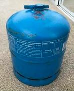 Campingaz / Campinggas 907 ; grootste fles, met beetje gas, Caravans en Kamperen, Kampeeraccessoires, Ophalen of Verzenden, Gebruikt