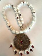 Vintage melkglas ketting, Sieraden, Tassen en Uiterlijk, Kettingen, Gebruikt, Verzenden, Wit, Overige materialen