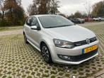 Volkswagen Polo Bluemotion 2016 Grijs, Auto's, Volkswagen, Voorwielaandrijving, 1011 kg, 95 pk, Origineel Nederlands