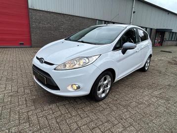 Ford Fiesta 1.25 Trend PDC Airco beschikbaar voor biedingen
