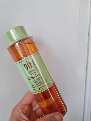 Pixi glow tonic helemaal nieuw beschikbaar voor biedingen