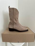 Nieuw! Taupe suède Shabbies cowboy laarzen in maat 42, Hoge laarzen, Shabbies, Beige, Nieuw