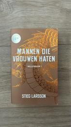 Stieg Larsson - Mannen die vrouwen haten, Scandinavië, Ophalen of Verzenden, Zo goed als nieuw, Stieg Larsson