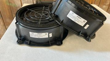 Bose Luidsprekers Q7 LV en RV onderin deur 4L0 035 415B beschikbaar voor biedingen