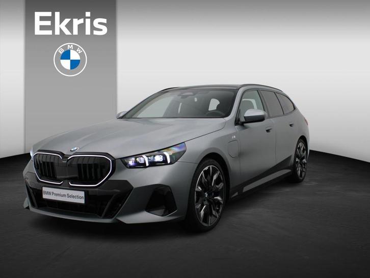 BMW 5 Serie Touring 550e xDrive M Sportpakket Pro | Innovati, Auto's, BMW, Bedrijf, Te koop, 5-Serie, 4x4, Airconditioning, Alarm
