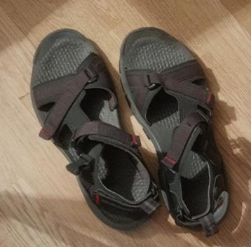 Sportieve Heren Sandalen (Quechua) Maat 44 met klittenband  beschikbaar voor biedingen