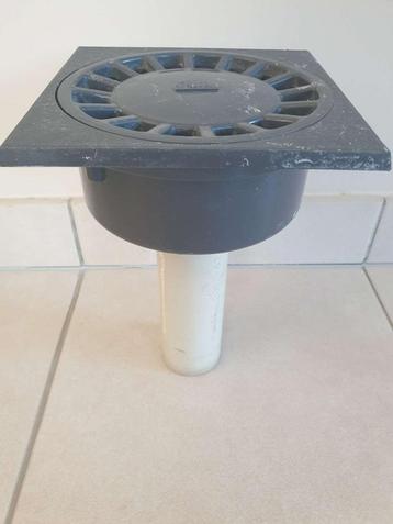 Nicoll PVC klokput SC456 150 x 150 x 63 mm afvoerput perfekt beschikbaar voor biedingen
