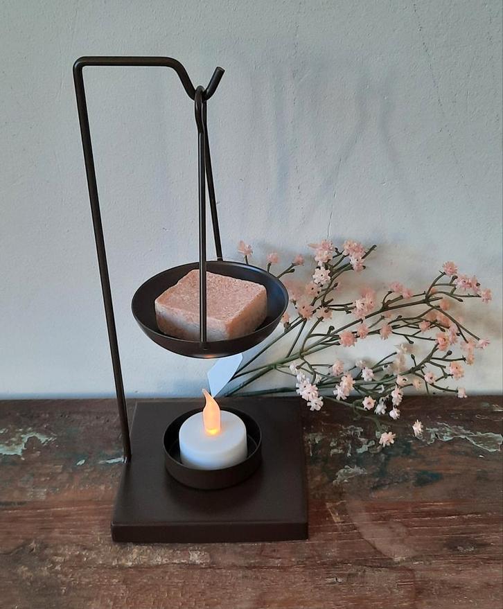 Geurbrander Abeki metaal donkerbruin H23cm, Huis en Inrichting, Woonaccessoires | Kandelaars en Kaarsen, Nieuw, Kandelaar, Minder dan 25 cm