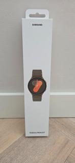 Samsung Galaxy Watch 7 Nieuw in doos en geseald!, Ophalen of Verzenden, GPS, Nieuw, Samsung