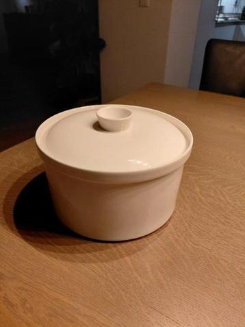 IITTALA TEEMA SCHAAL MET DEKSEL - NIEUW - OVEN TO TABLE beschikbaar voor biedingen