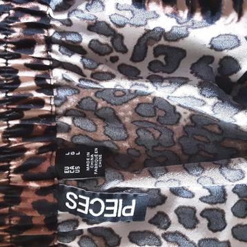 broek panterprint Pieces  beschikbaar voor biedingen
