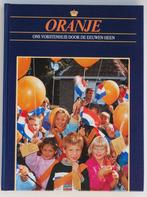 Feest met Oranje (1990), Boeken, Verzenden, 20e eeuw of later, Zo goed als nieuw