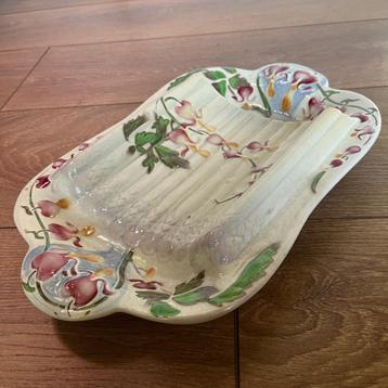 Aspergeschaal antiek Saint Clement Barbotine Majolica beschikbaar voor biedingen