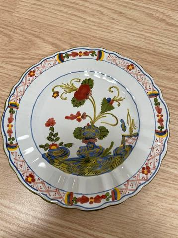 Vintage Faenza Bord Timbri beschikbaar voor biedingen