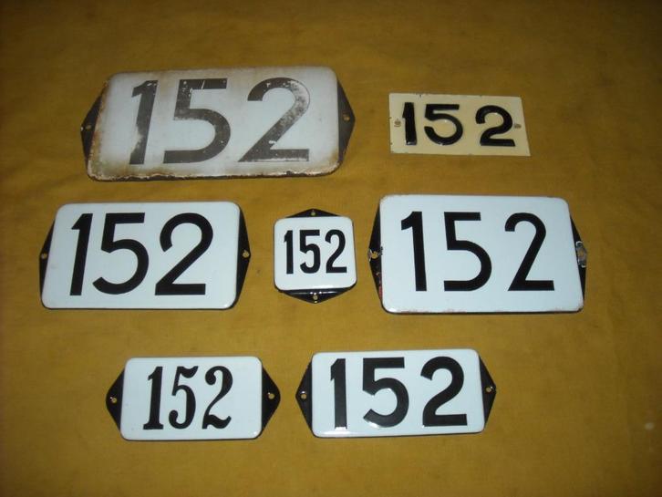 oud emaille huisnummer 152 ook 153 154 155 156 157 158 159 2, Antiek en Kunst, Antiek | Emaille, Ophalen of Verzenden