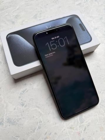 Iphone 15 Pro Max 256GB zo goed als nieuw beschikbaar voor biedingen