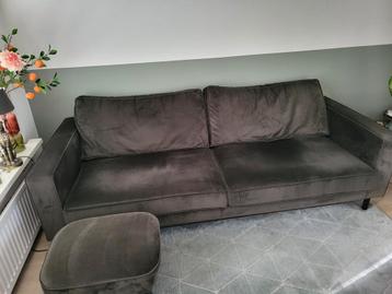 WOOOD Bank Robin 2,5 zits fluweel warmgroen incl. poef beschikbaar voor biedingen