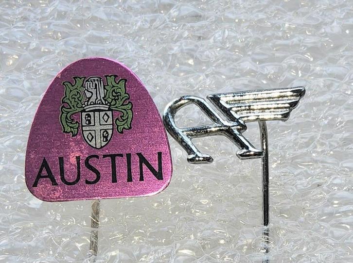 2 Vintage Speldjes Austin - Auto Emblemen, Verzamelen, Speldjes, Pins en Buttons, Gebruikt, Speldje of Pin, Overige onderwerpen