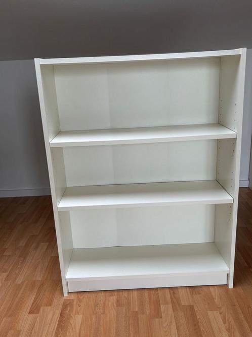 Ikea Billy lage boekenkast, Wit. (2 stuks), Huis en Inrichting, Kasten | Boekenkasten, Zo goed als nieuw, 50 tot 100 cm, 100 tot 150 cm