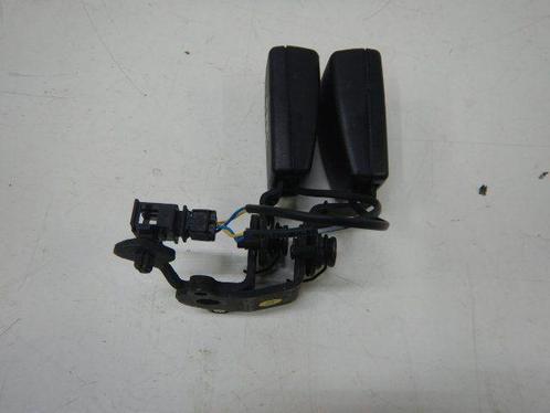 Audi A3 8V Gordelsluiting Achterbank midden 8V0857739, Auto-onderdelen, Interieur en Bekleding, Audi, Gebruikt, Ophalen of Verzenden
