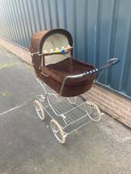 Vintage kinderwagen, Ophalen