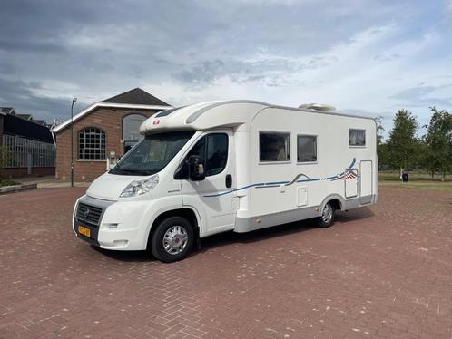 Zo goed als nieuwe Adria 660 SL 2007, airco, enkele bedden!, Caravans en Kamperen, Campers, Bedrijf, tot en met 4, Half-integraal