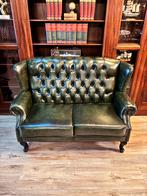 Chesterfield bankje dubbele oorfauteuil groen leer, Ophalen, Info@chesterfieldjunkie.nl, Tweepersoons, Zo goed als nieuw