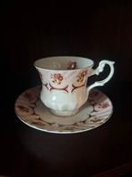 Queens kop en schotel - Vintage Engels porselein, Antiek en Kunst, Antiek | Servies compleet, Ophalen of Verzenden