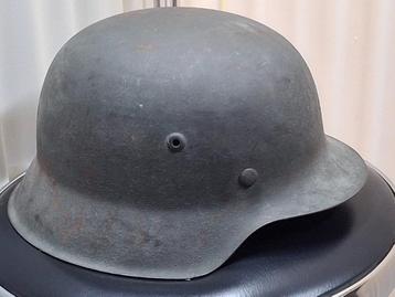 Duitse helm m42 beschikbaar voor biedingen