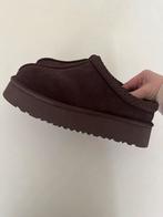 Ugg tazz bruin 40, Kleding | Dames, Schoenen, Ophalen of Verzenden, Zo goed als nieuw, Zwart, Sneakers of Gympen