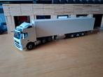 Volvo fh met oplegger, Hobby en Vrije tijd, Modelauto's | 1:50, Ophalen of Verzenden, Zo goed als nieuw, Bus of Vrachtwagen, Wsi