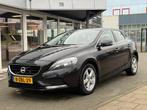 Volvo V40 2.0 D4 Momentum Business, Auto's, Volvo, Voorwielaandrijving, Euro 5, Stof, Gebruikt