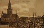Oude gelopen briefkaart : De Waag en de kaasmarkt in Alkmaar, Ophalen of Verzenden, Voor 1920, Gelopen, Noord-Holland