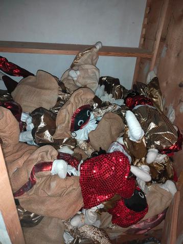 Zwarte pieten poppen  beschikbaar voor biedingen