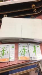 Wii balance board met wii fit wii fit plus, Spelcomputers en Games, Games | Nintendo Wii, Vanaf 3 jaar, Sport, Gebruikt, 1 speler